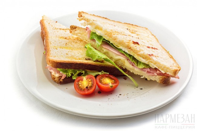 Сэндвич с ветчиной Сэндвич с ветчиной