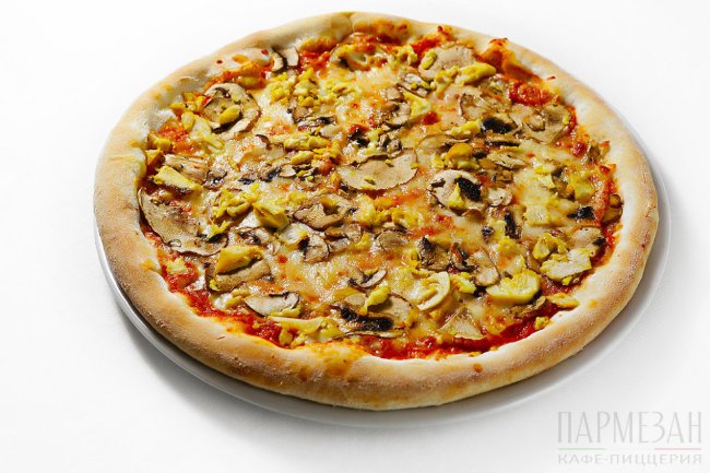 Пицца Полло кон Фунги Пицца Полло кон Фунги